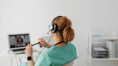 How Technology Helps Healthcare Workers