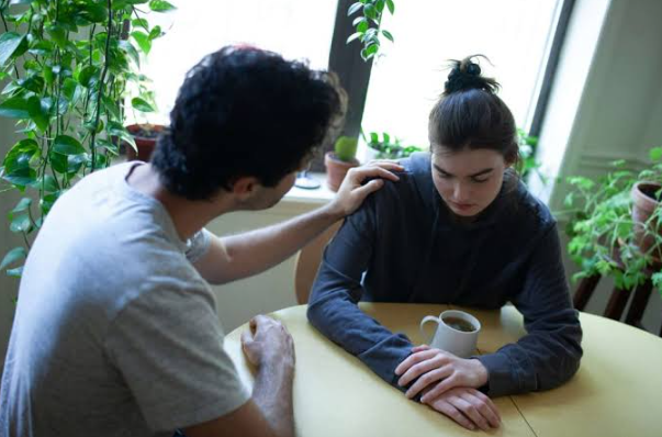 Teen Mental Health Warning Signs Parents Should Know