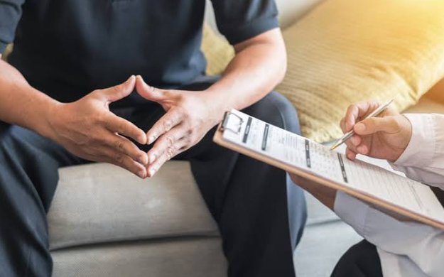 When to Seek Professional Mental Health Treatment