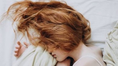 Sleep Hallucinations: What Happens Between Dreams and Waking