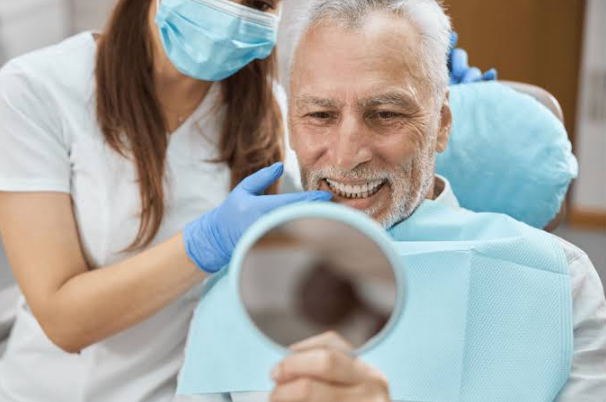 Dental Veneers: What to Expect Before You Commit