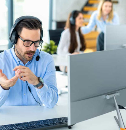How to Handle Customer Complaints and Win Trust